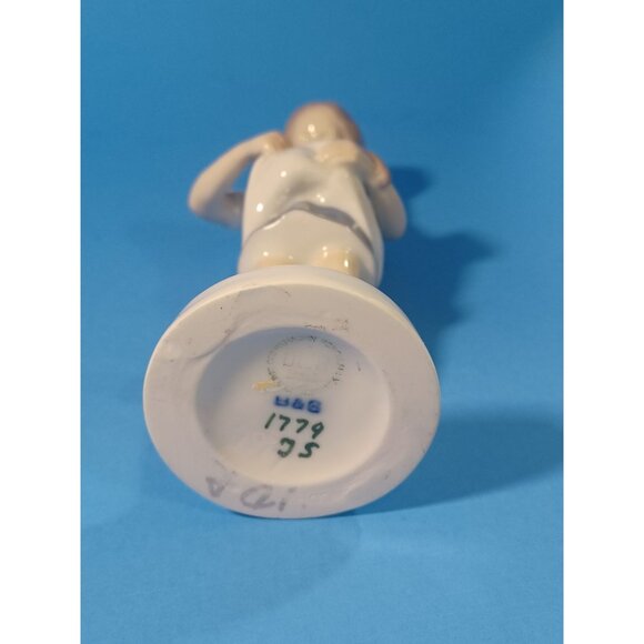 Bing & Grondahl Royal Copenhagen Little Mother Danish Girl With Kitten Figurine - Picture 8 of 16